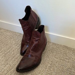 Vero Cuoio, Italian, leather, slip on booty, size 37.5 EU